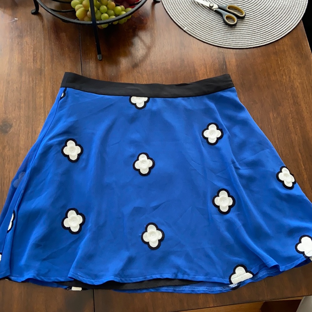 BCBG FLOWER SKIRT